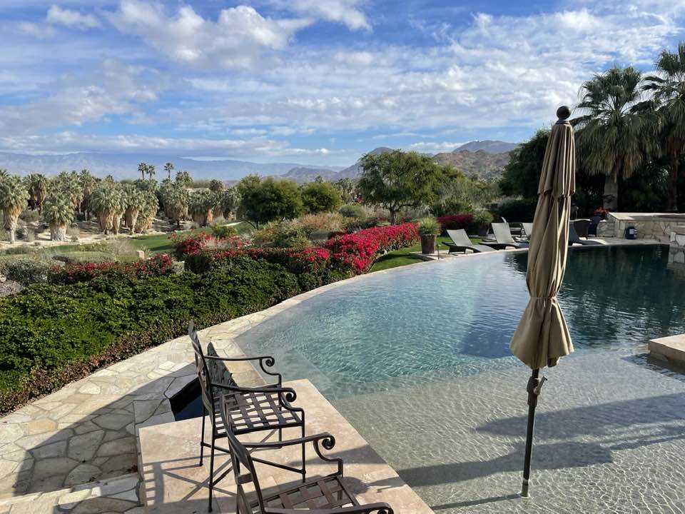Desert Plunge Pools: The Compact, Cool Trend Sweeping Palm Springs<br />
