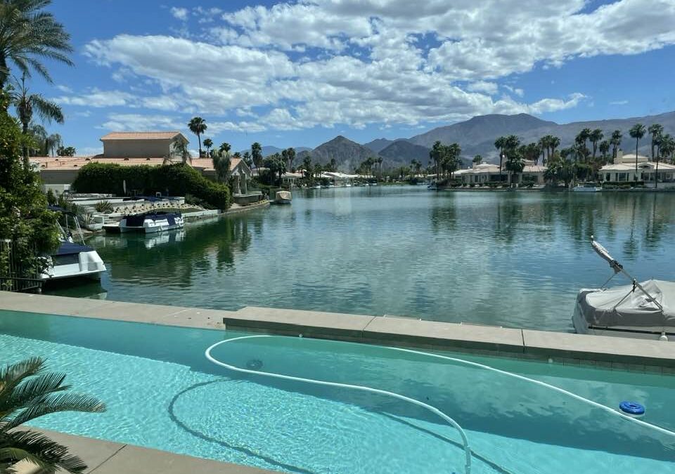 Designing the Perfect Custom Pool in La Quinta: Shapes, Features & Budget Tips